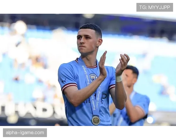 萨卡闪耀赛场，青年才俊成足坛新榜样