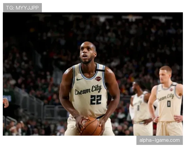 贝西克塔斯边路攻势如潮,状态回暖引球迷期待 贝西克塔斯边路攻势如潮,状态回暖引球迷期待