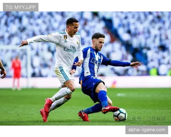 阿尔瓦雷斯本赛季状态回暖,进攻端表现稳健 阿尔瓦雷斯本赛季状态回暖,进攻端表现稳健