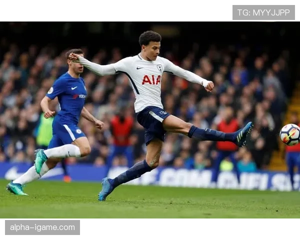 热刺防线压上却频频被打穿，问题出在哪？