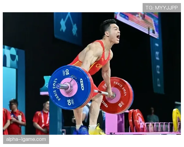 石智勇这训练强度，一天三练还啃鸡胸肉，真不怕半夜饿醒？